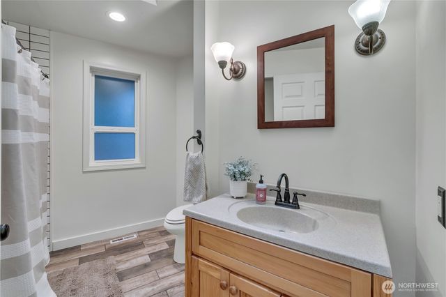 24421 SE 387th Street, Enumclaw, WA 98022