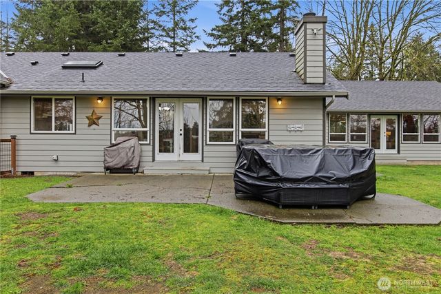 24421 SE 387th Street, Enumclaw, WA 98022