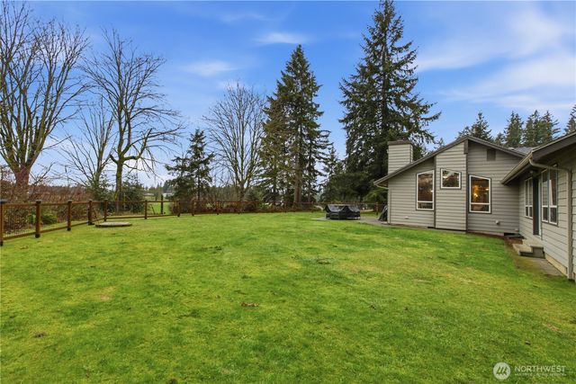 24421 SE 387th Street, Enumclaw, WA 98022