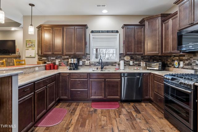 1148 Cliffview Circle, Gray, TN 37615