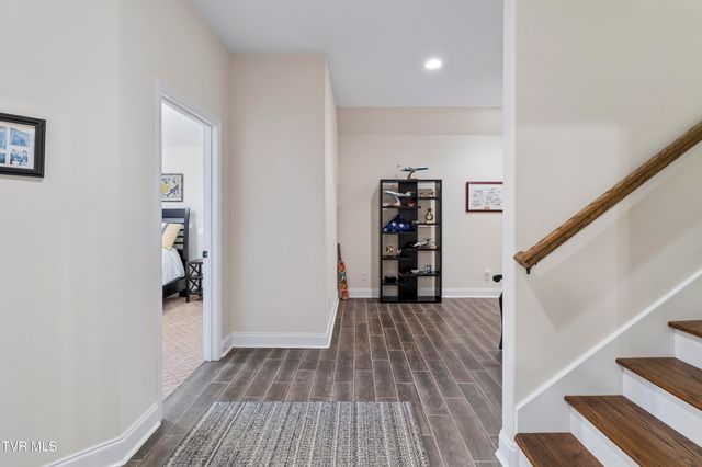 1148 Cliffview Circle, Gray, TN 37615