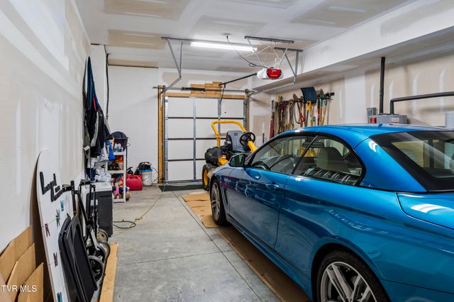 1148 Cliffview Circle, Gray, TN 37615