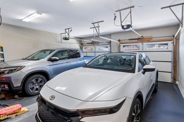 1148 Cliffview Circle, Gray, TN 37615