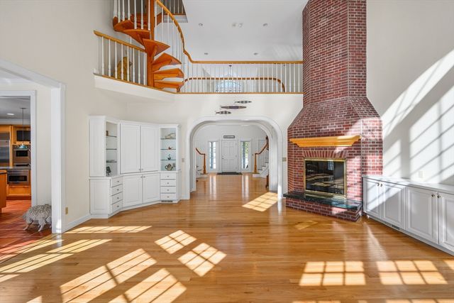 169 Tisquantum, Chatham, MA 02633