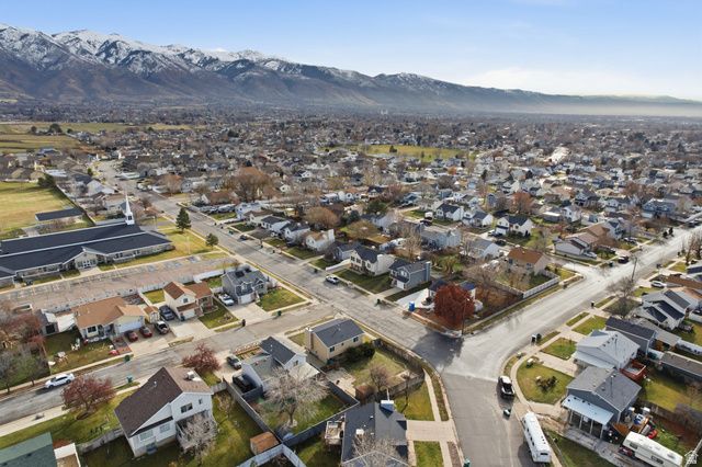 1683 N 250 W, Layton, UT 84041