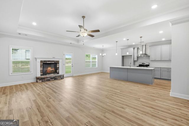 1000 Shoreline Drive, Madison, GA 30650