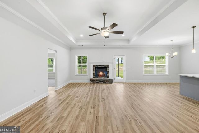 1000 Shoreline Drive, Madison, GA 30650