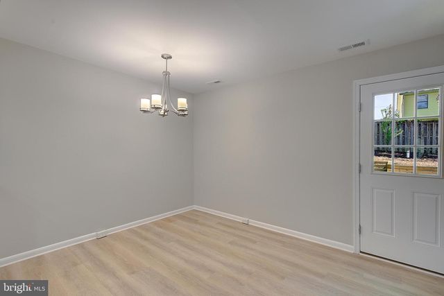 1739 QUANTICO RD, Edgewater, MD 21037