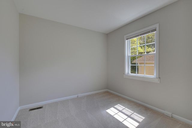 1739 QUANTICO RD, Edgewater, MD 21037