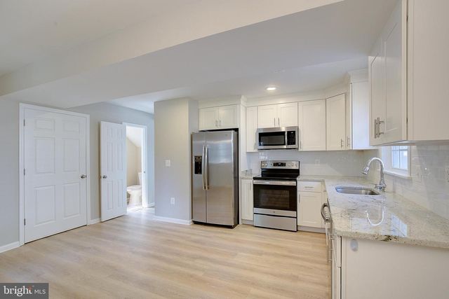 1739 QUANTICO RD, Edgewater, MD 21037
