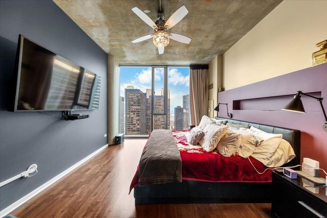 600 N FAIRBANKS Court 3301, Chicago, IL 60611