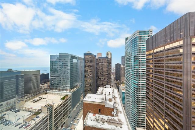 600 N FAIRBANKS Court 3301, Chicago, IL 60611