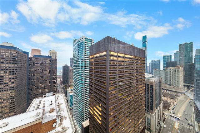 600 N FAIRBANKS Court 3301, Chicago, IL 60611