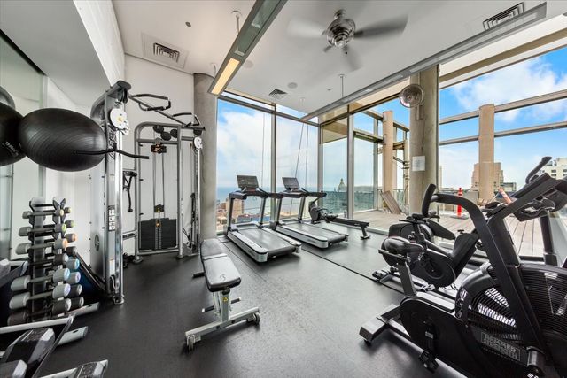 600 N FAIRBANKS Court 3301, Chicago, IL 60611