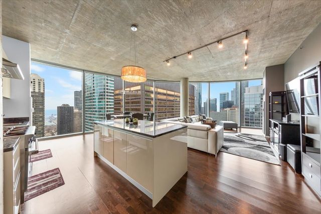 600 N FAIRBANKS Court 3301, Chicago, IL 60611