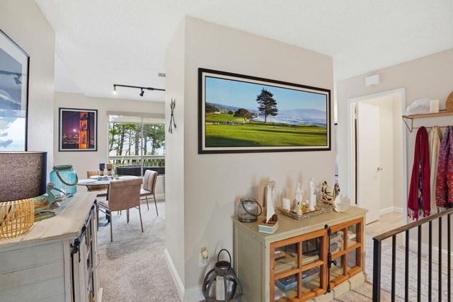 70 Forest Ridge Road 1, Monterey, CA 93940