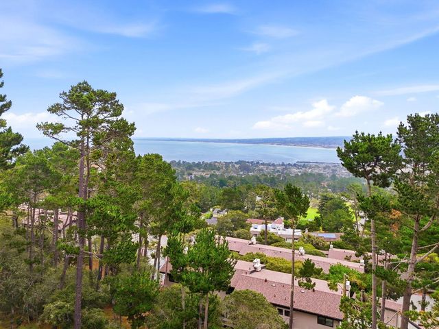 70 Forest Ridge Road 1, Monterey, CA 93940