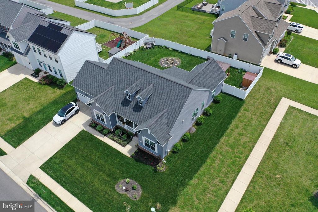23264 LINDSAY DR, Leonardtown, MD 20650