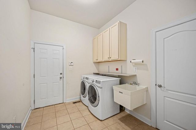 11620 PINE HOLLOW LN, Spotsylvania, VA 22551