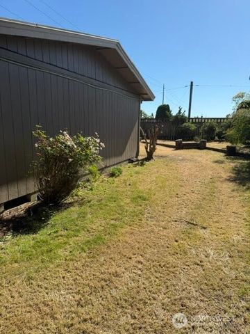 5702 N 14th Street, Tacoma, WA 98406