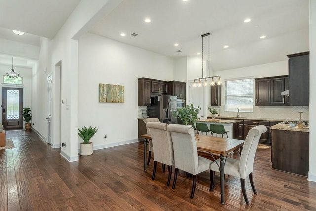 2421 Carretera DR, Leander, TX 78641