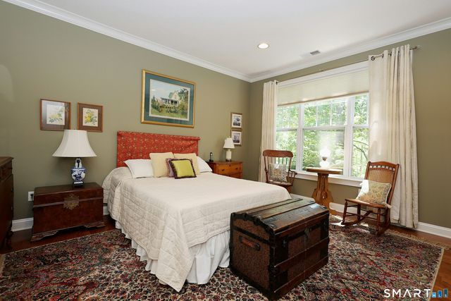 25 Franklin Court 25, Newtown, CT 06470