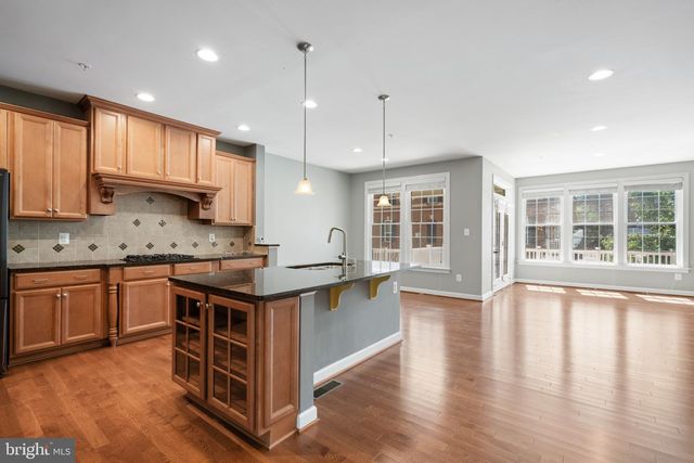 493 WATKINS MILL RD, Gaithersburg, MD 20878