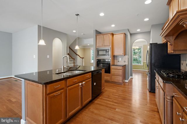 493 WATKINS MILL RD, Gaithersburg, MD 20878