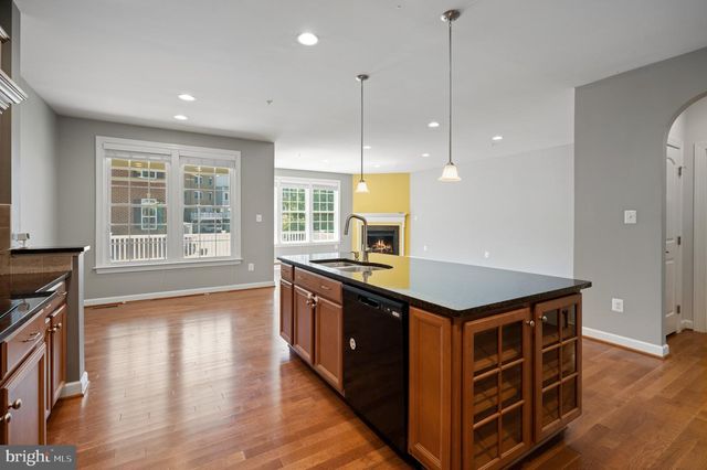 493 WATKINS MILL RD, Gaithersburg, MD 20878