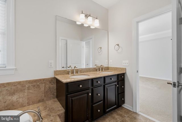 493 WATKINS MILL RD, Gaithersburg, MD 20878