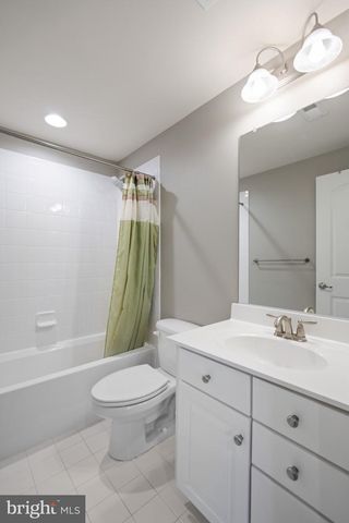493 WATKINS MILL RD, Gaithersburg, MD 20878