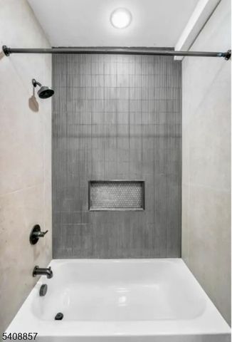 144 MAGNOLIA, Elizabeth City, NJ 07206