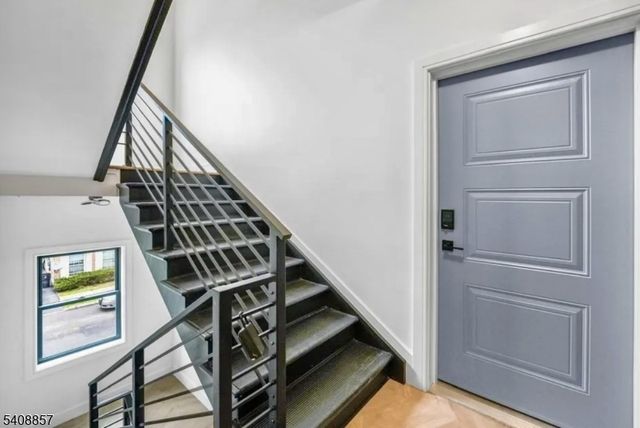 144 MAGNOLIA, Elizabeth City, NJ 07206