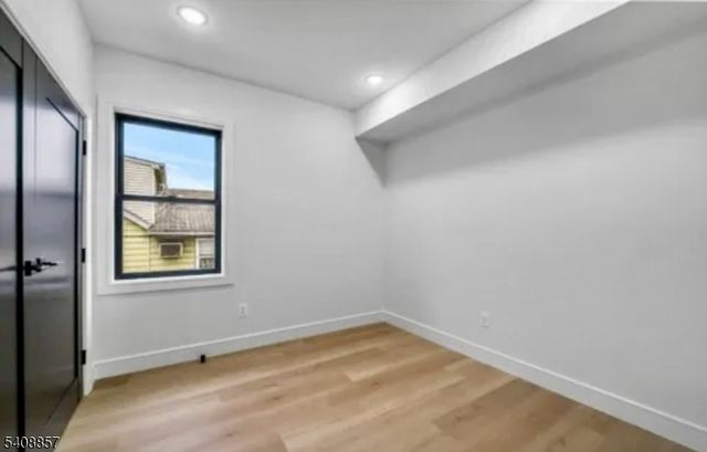 144 MAGNOLIA, Elizabeth City, NJ 07206