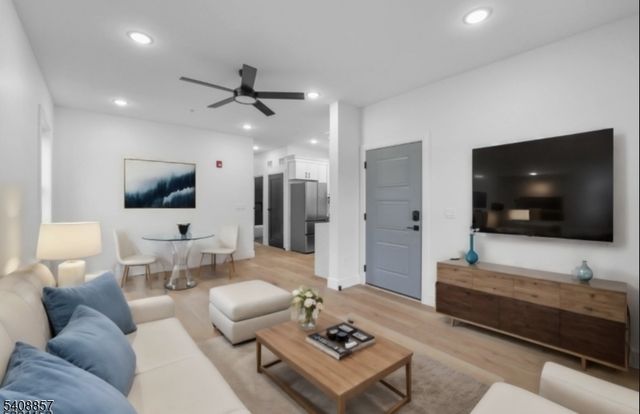 144 MAGNOLIA, Elizabeth City, NJ 07206