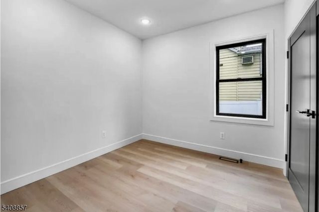 144 MAGNOLIA, Elizabeth City, NJ 07206