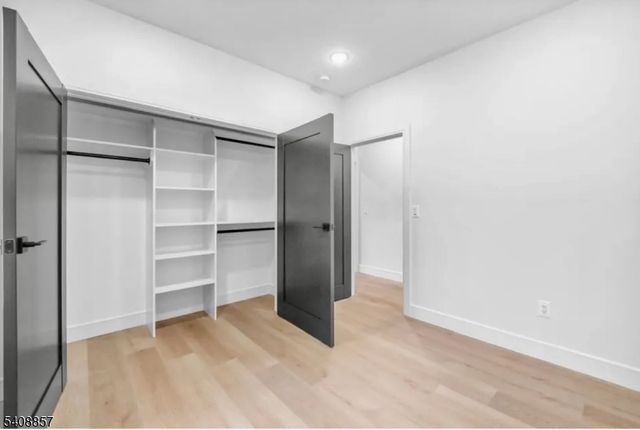 144 MAGNOLIA, Elizabeth City, NJ 07206