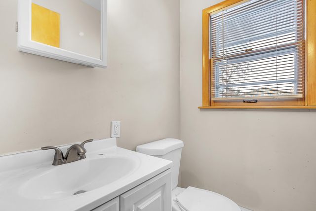 6860 Delaware Street, Merrillville, IN 46410