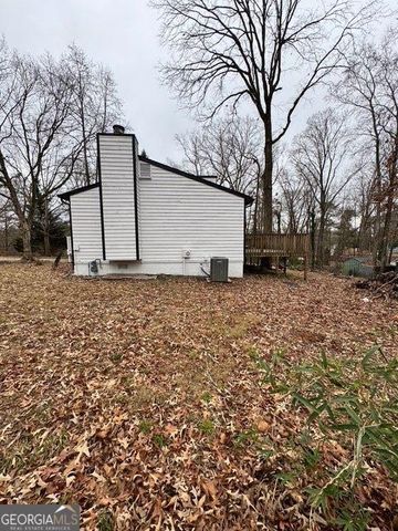 702 Talemwood Court, Lawrenceville, GA 30044