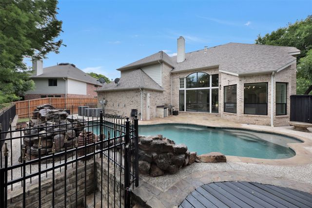 3310 Meadow Wood Drive, Richardson, TX 75082