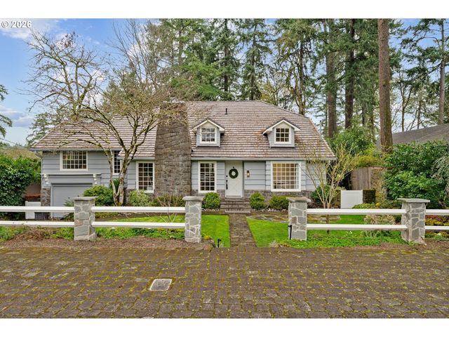611 RIDGEWAY Rd, Lake Oswego, OR 97034