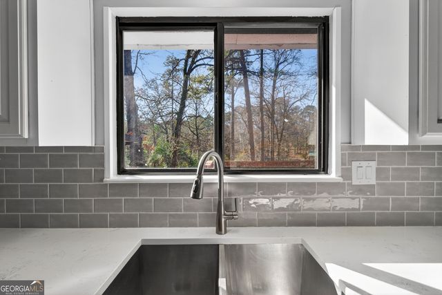 105 Maple Glen Court, Centerville, GA 31028