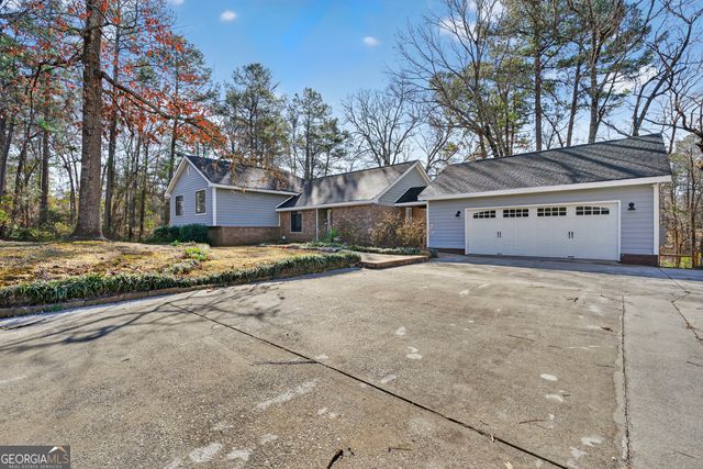 105 Maple Glen Court, Centerville, GA 31028
