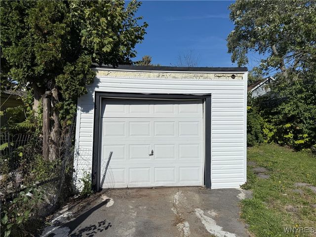 618 Lasalle Avenue, Buffalo, NY 14215