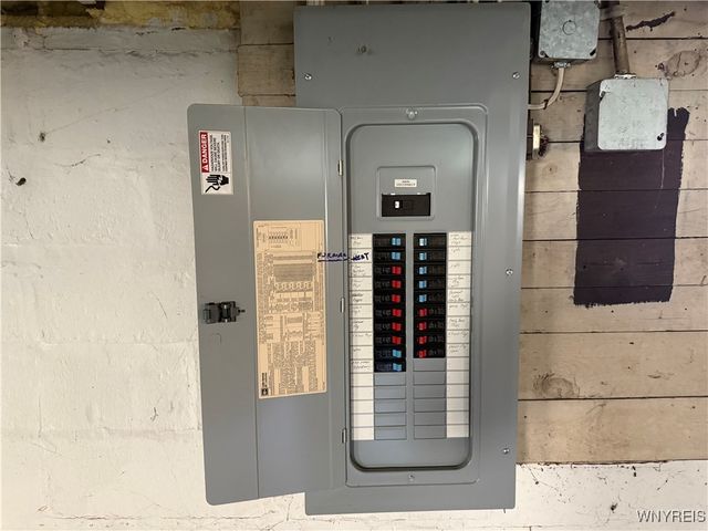 618 Lasalle Avenue, Buffalo, NY 14215