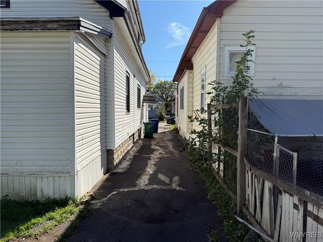 618 Lasalle Avenue, Buffalo, NY 14215