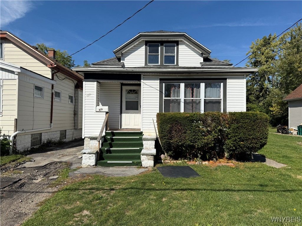 618 Lasalle Avenue, Buffalo, NY 14215