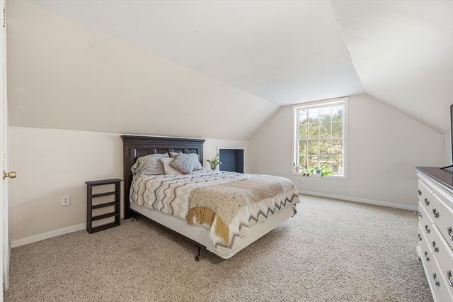49 Millville Cir, Salem, NH 03079