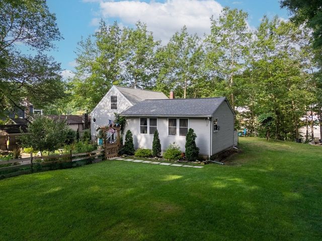 49 Millville Cir, Salem, NH 03079