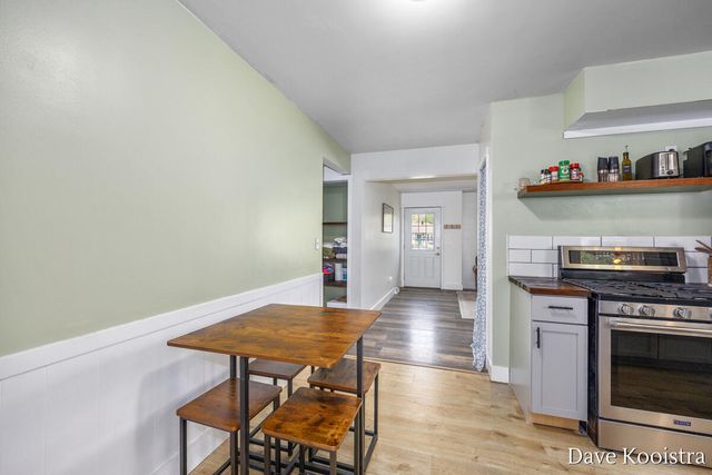1704 Kentfield Street SW, Wyoming, MI 49519